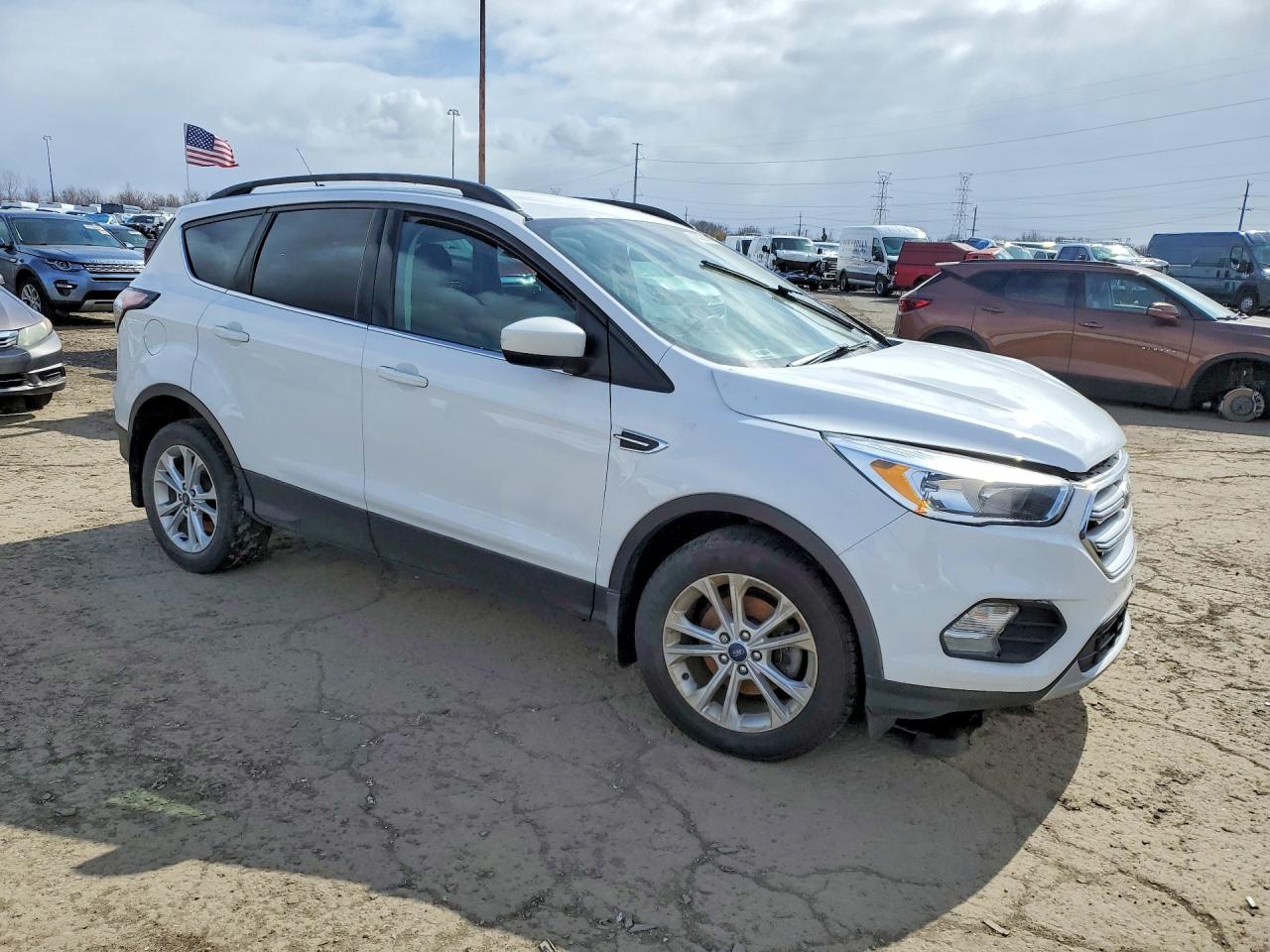 2018 FORD ESCAPE SE photo 7