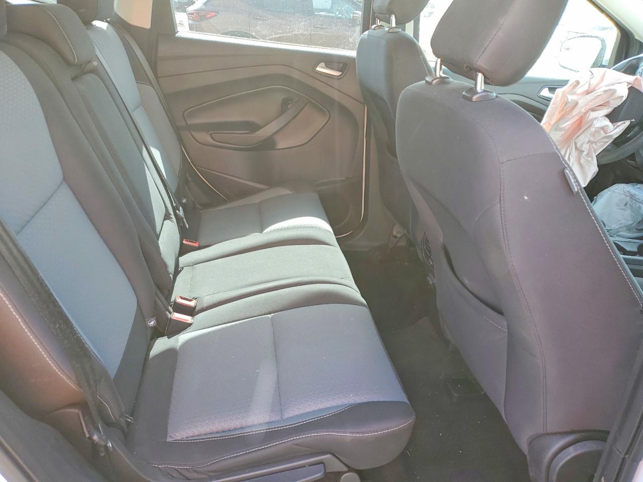 2018 FORD ESCAPE SE photo 21