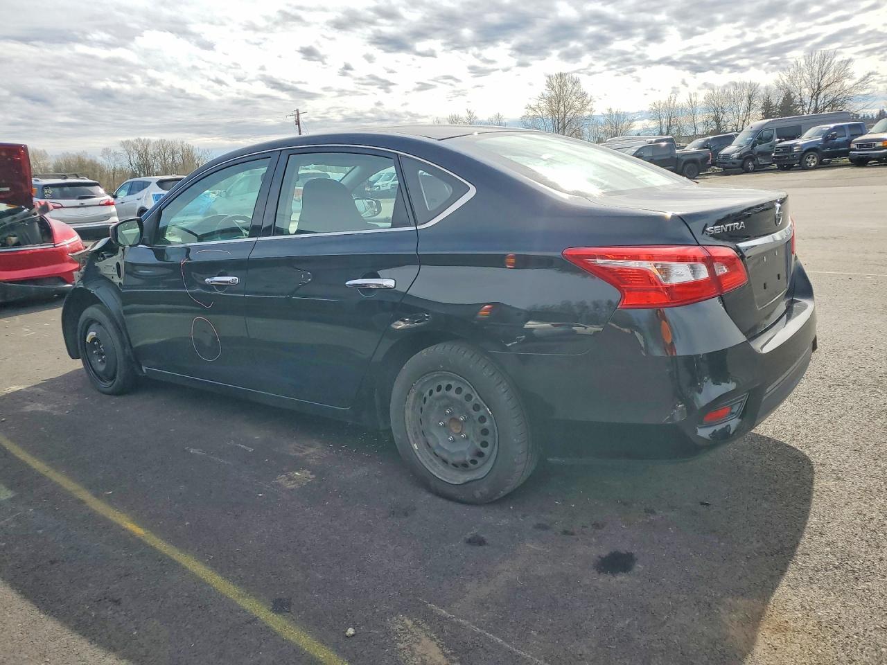 2016 NISSAN SENTRA S photo 3