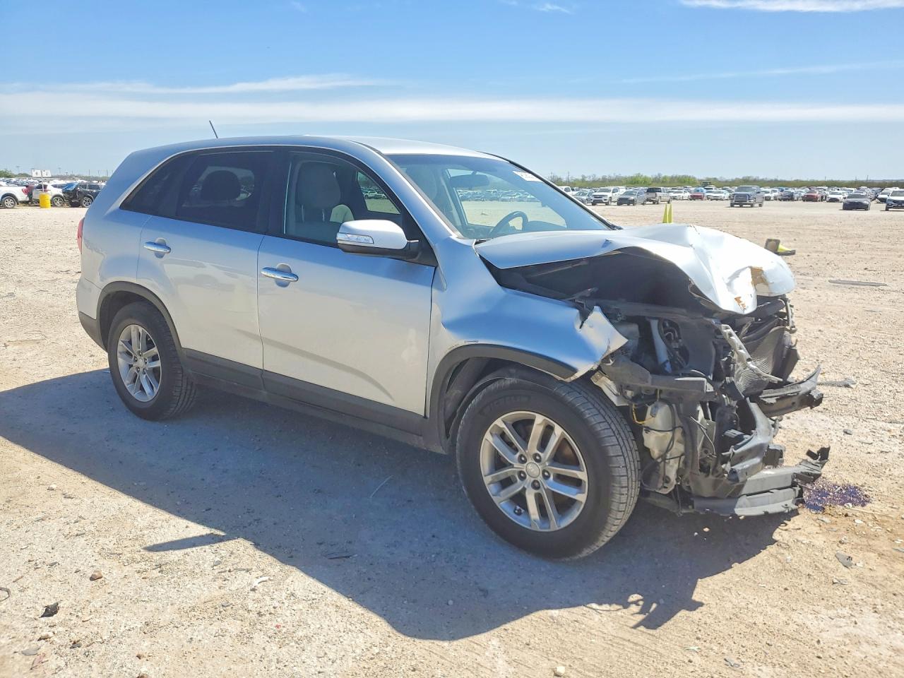 2015 KIA SORENTO LX photo 7