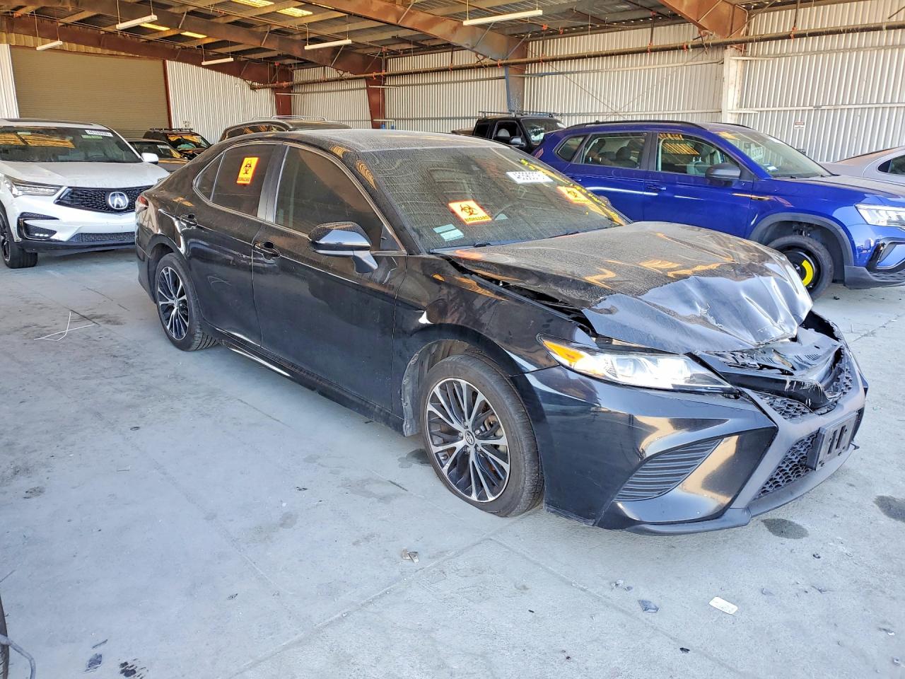 2019 TOYOTA CAMRY SE photo 10
