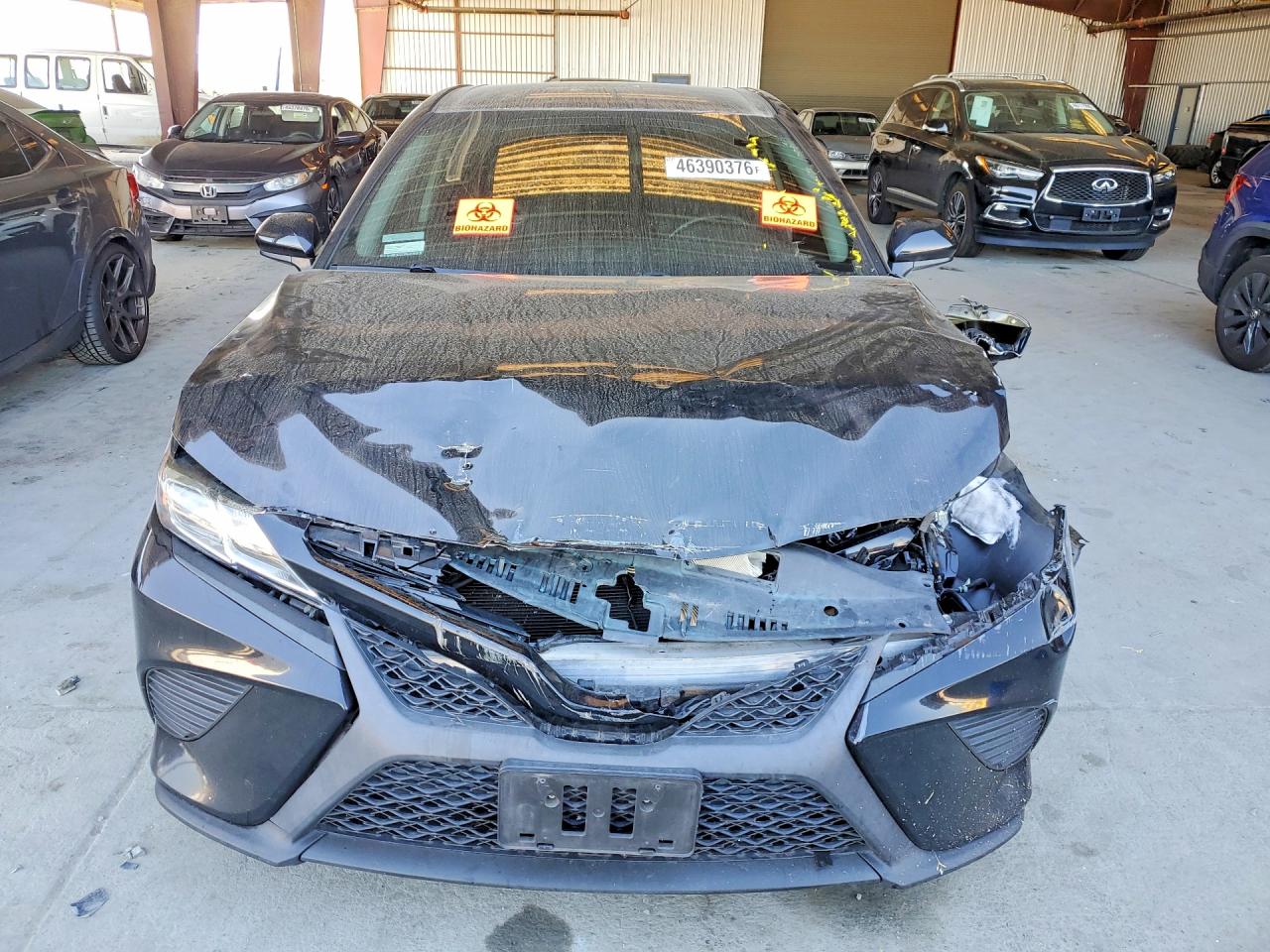 2019 TOYOTA CAMRY SE photo 13