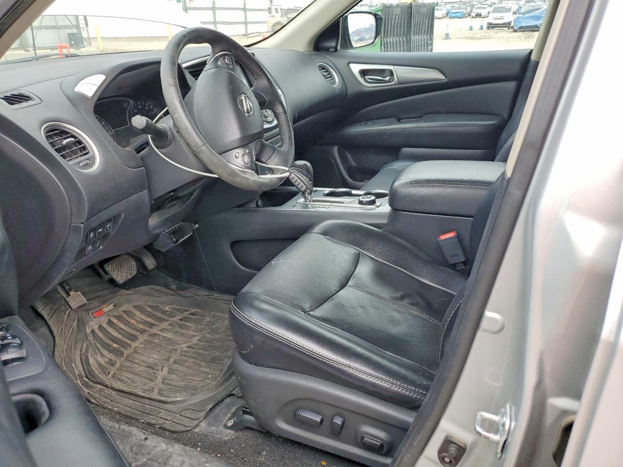 2017 NISSAN PATHFINDER SL photo 13
