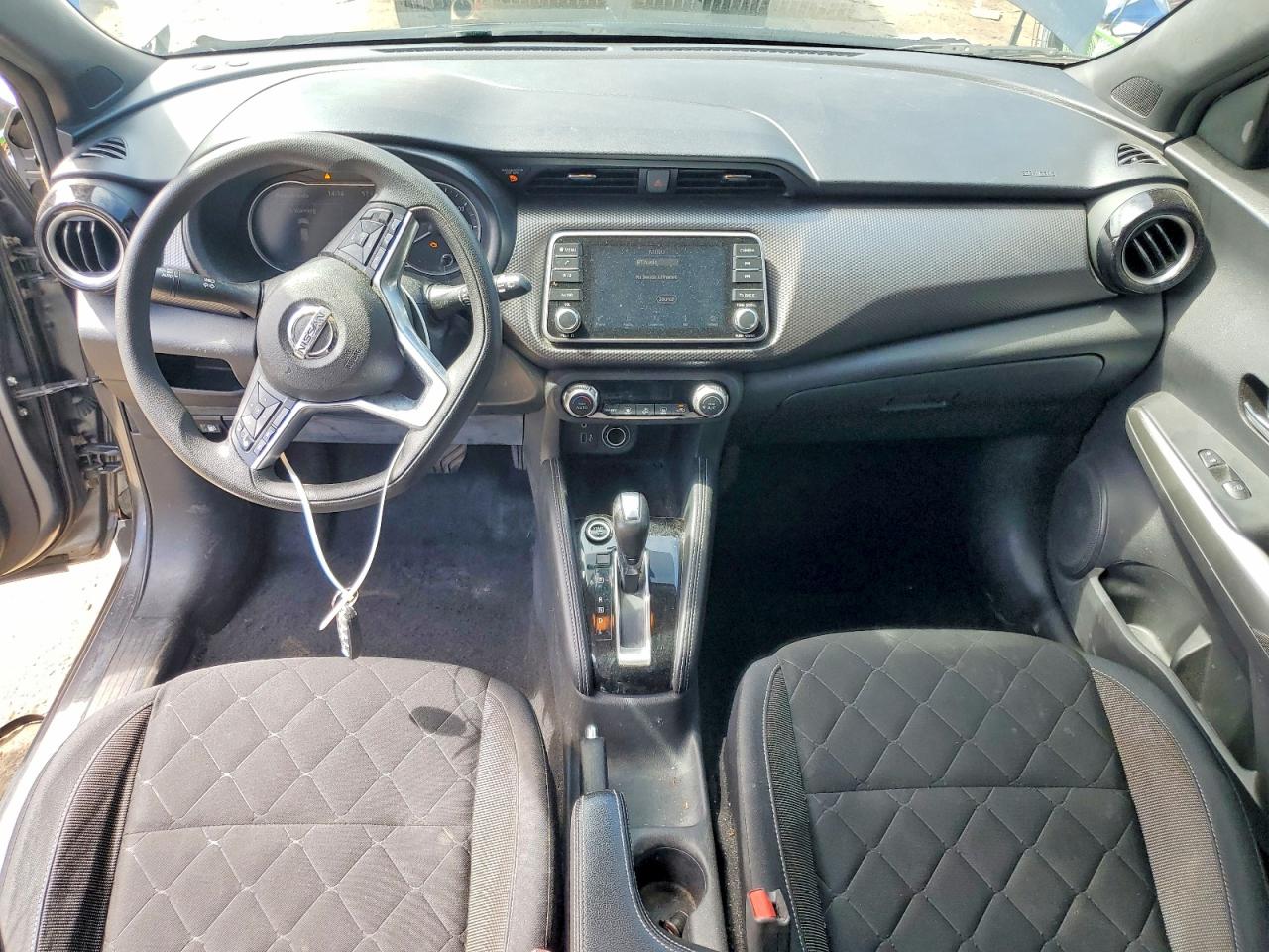 2020 NISSAN KICKS SV photo 15