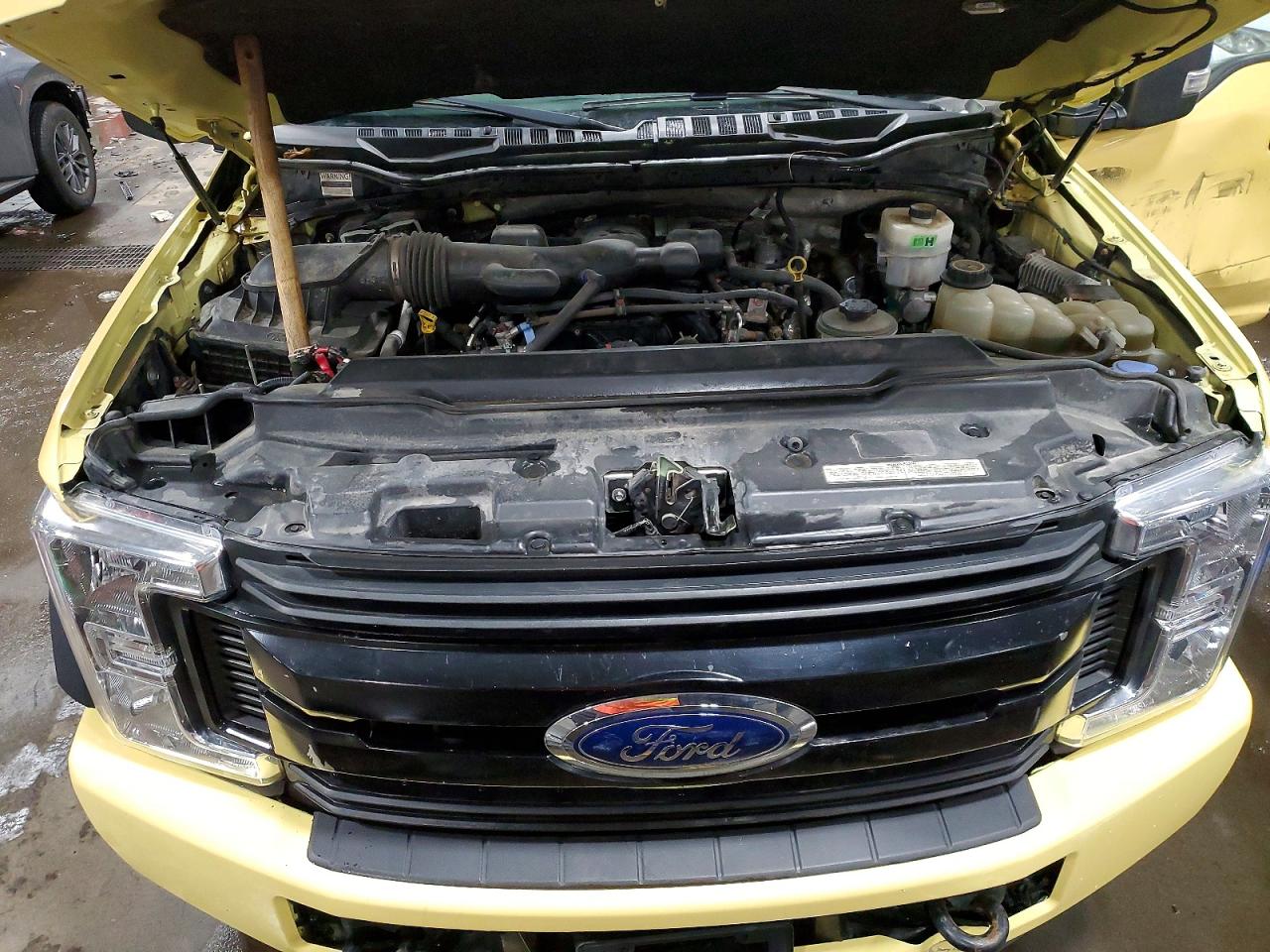 2019 FORD F550 SUPER DUTY TRUCK CAB AND CHASSIS photo 23
