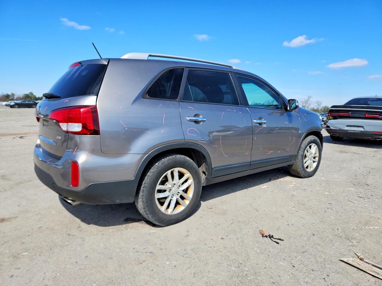 2015 KIA SORENTO LX photo 5