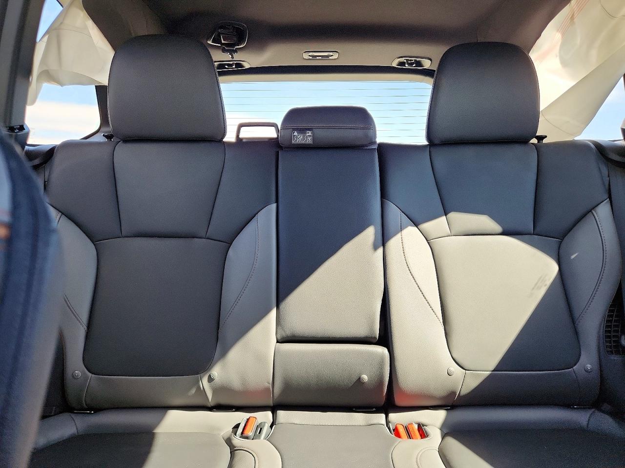 2025 SUBARU FORESTER SPORT photo 19