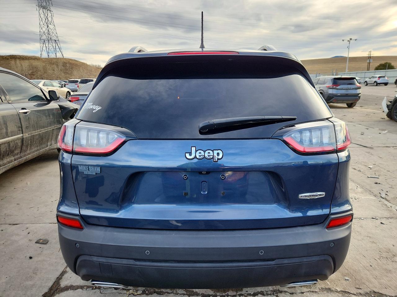 2021 JEEP CHEROKEE LATITUDE LUX photo 6