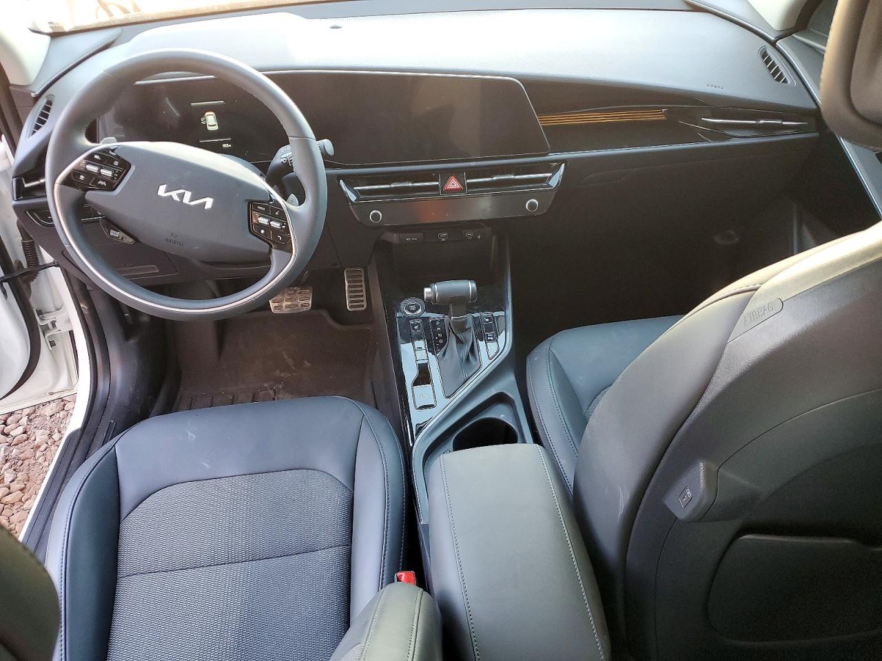 2025 KIA NIRO EX TOURING photo 15