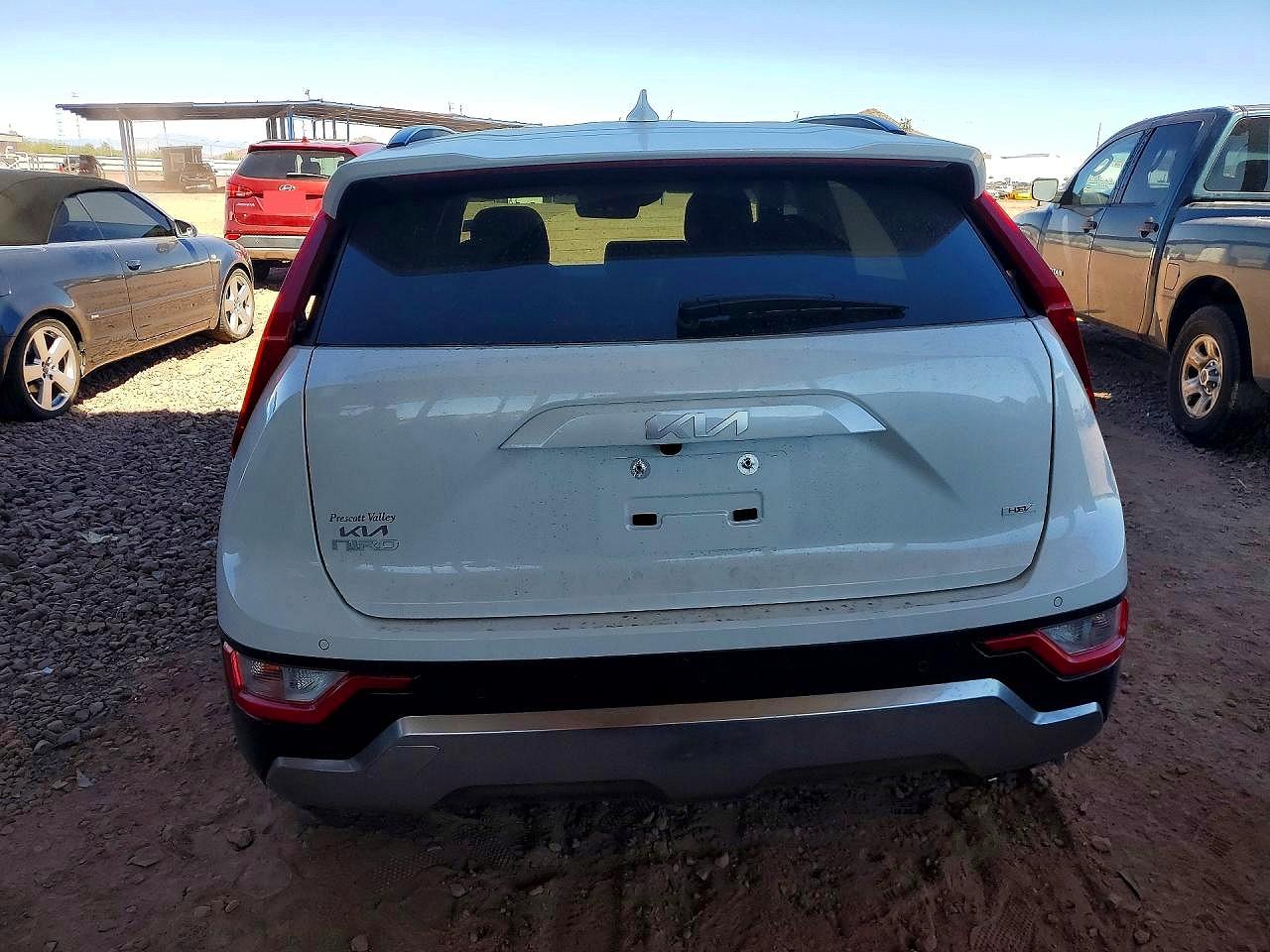 2025 KIA NIRO EX TOURING photo 11