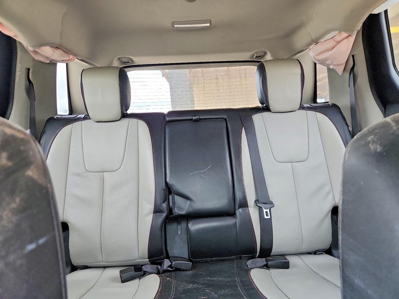 2012 GMC TERRAIN SLT photo 10