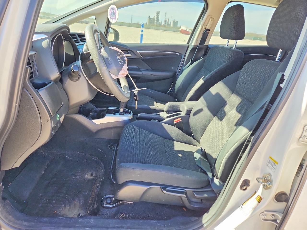2016 HONDA FIT LX photo 13