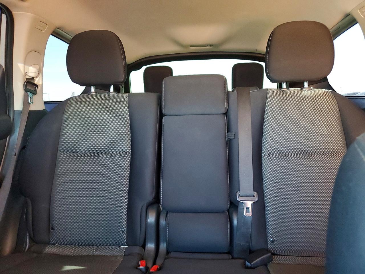 2017 NISSAN PATHFINDER S photo 19