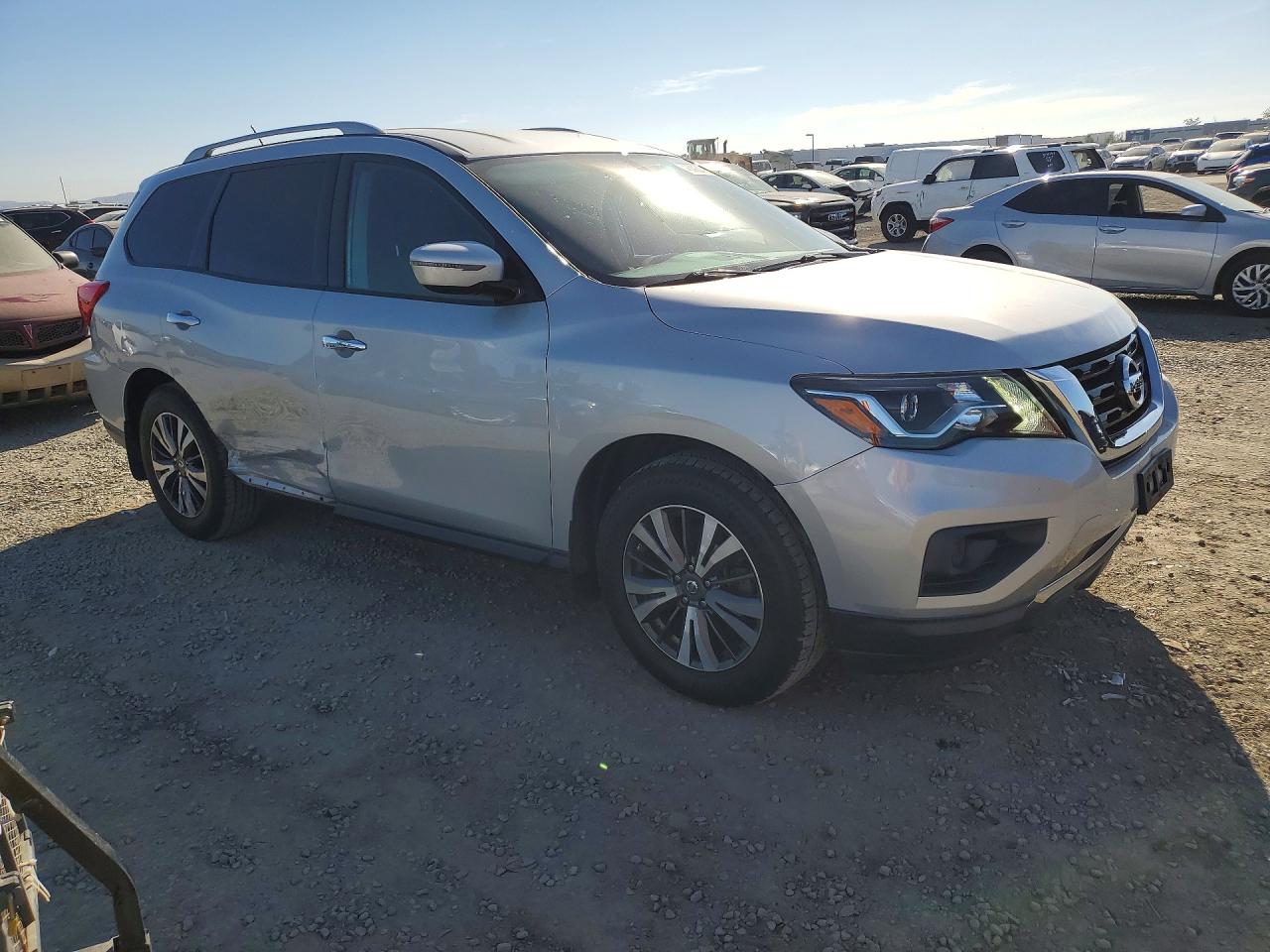 2017 NISSAN PATHFINDER S photo 7