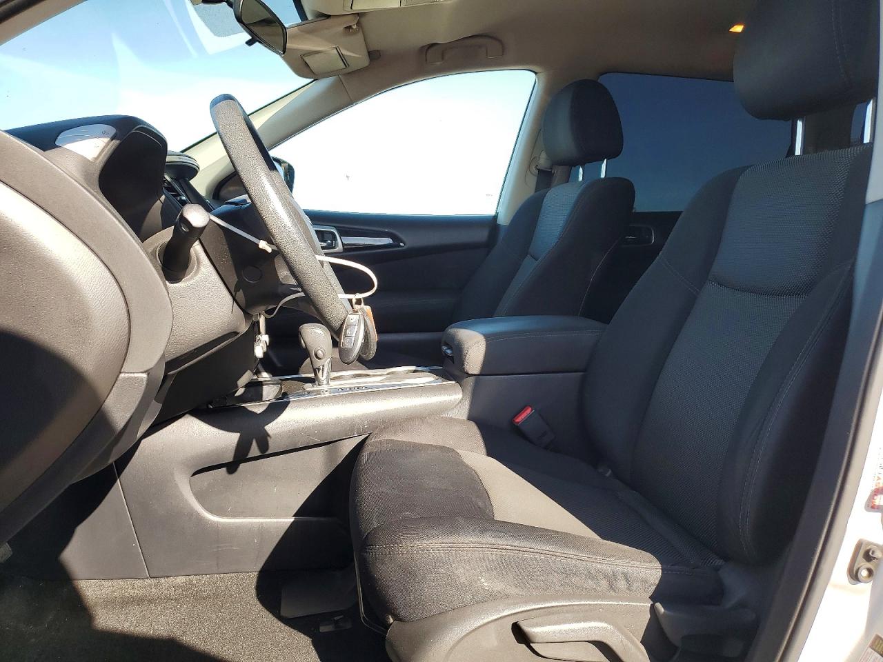 2017 NISSAN PATHFINDER S photo 13