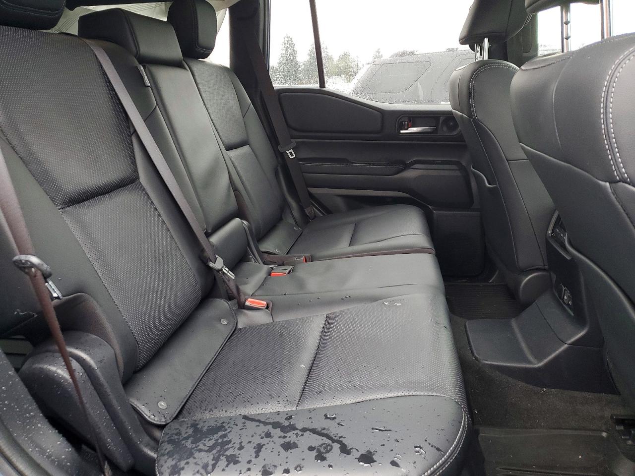 2024 TOYOTA LAND CRUISER BASE photo 11