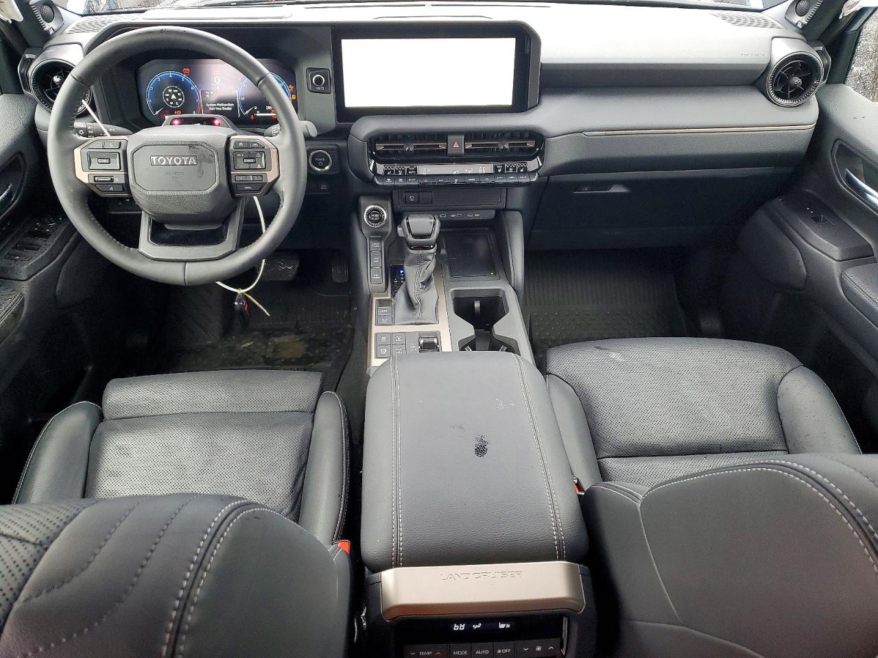2024 TOYOTA LAND CRUISER BASE photo 8