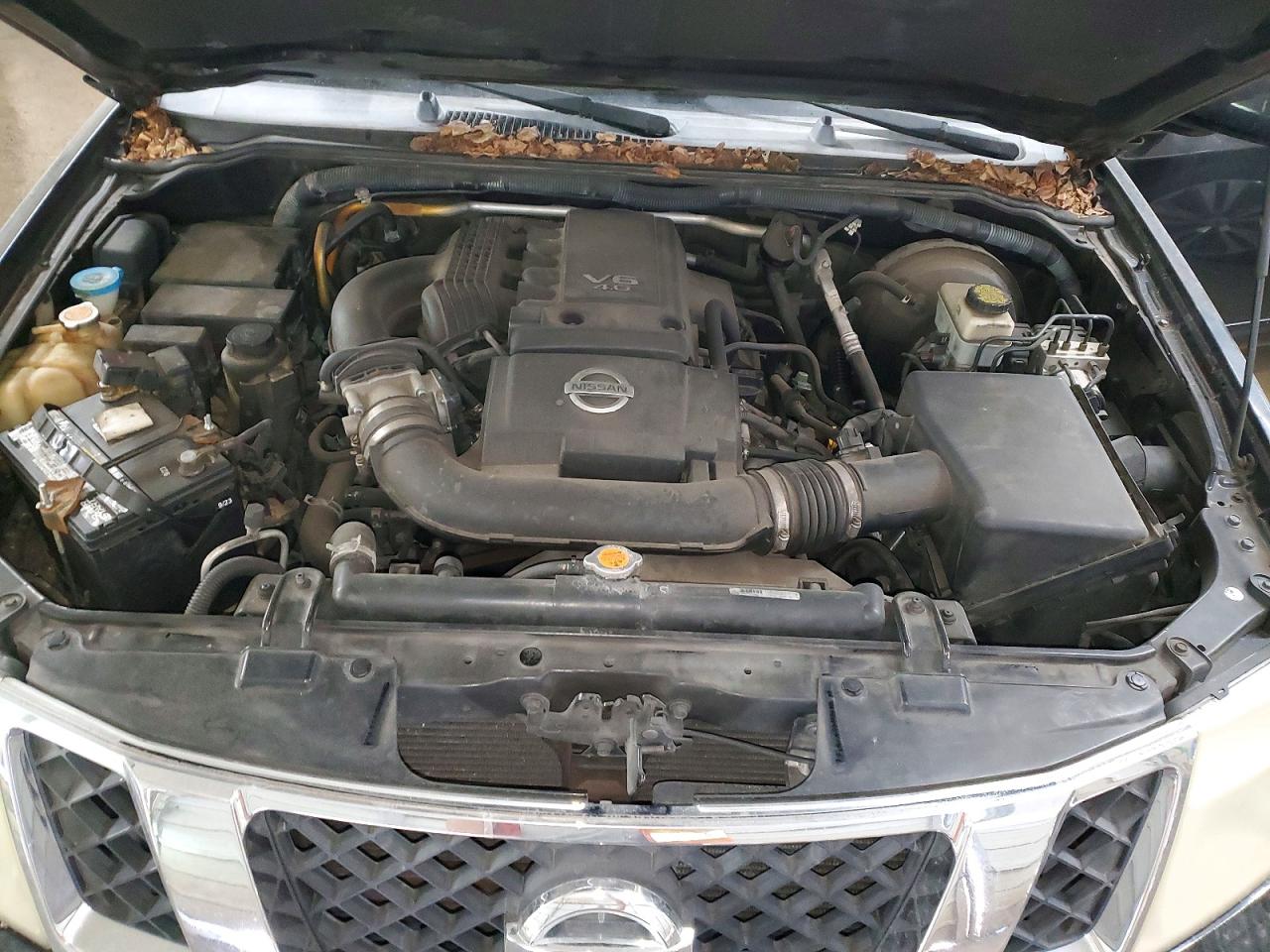2010 NISSAN PATHFINDER S FE+ photo 34
