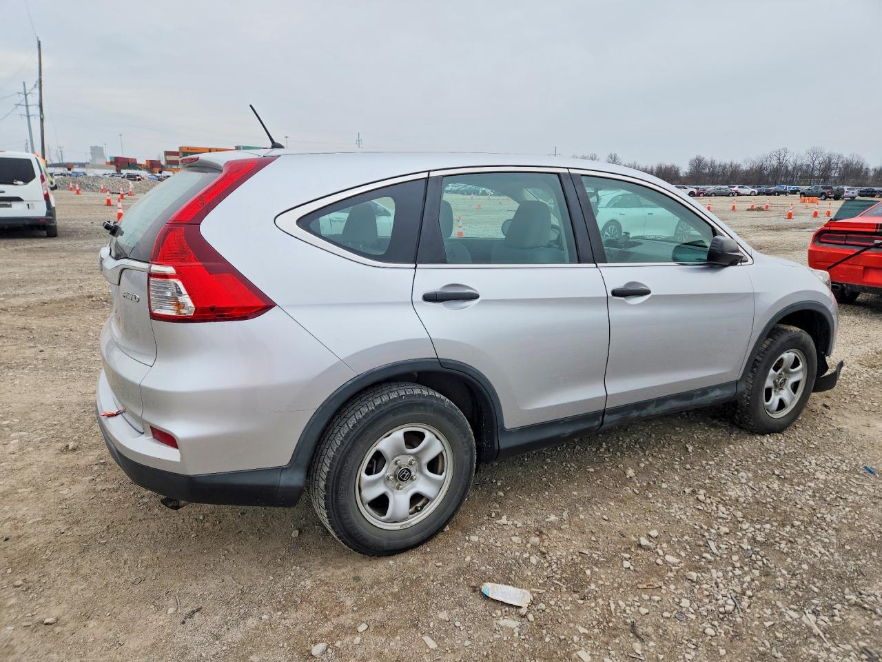 2016 HONDA CR-V LX photo 7