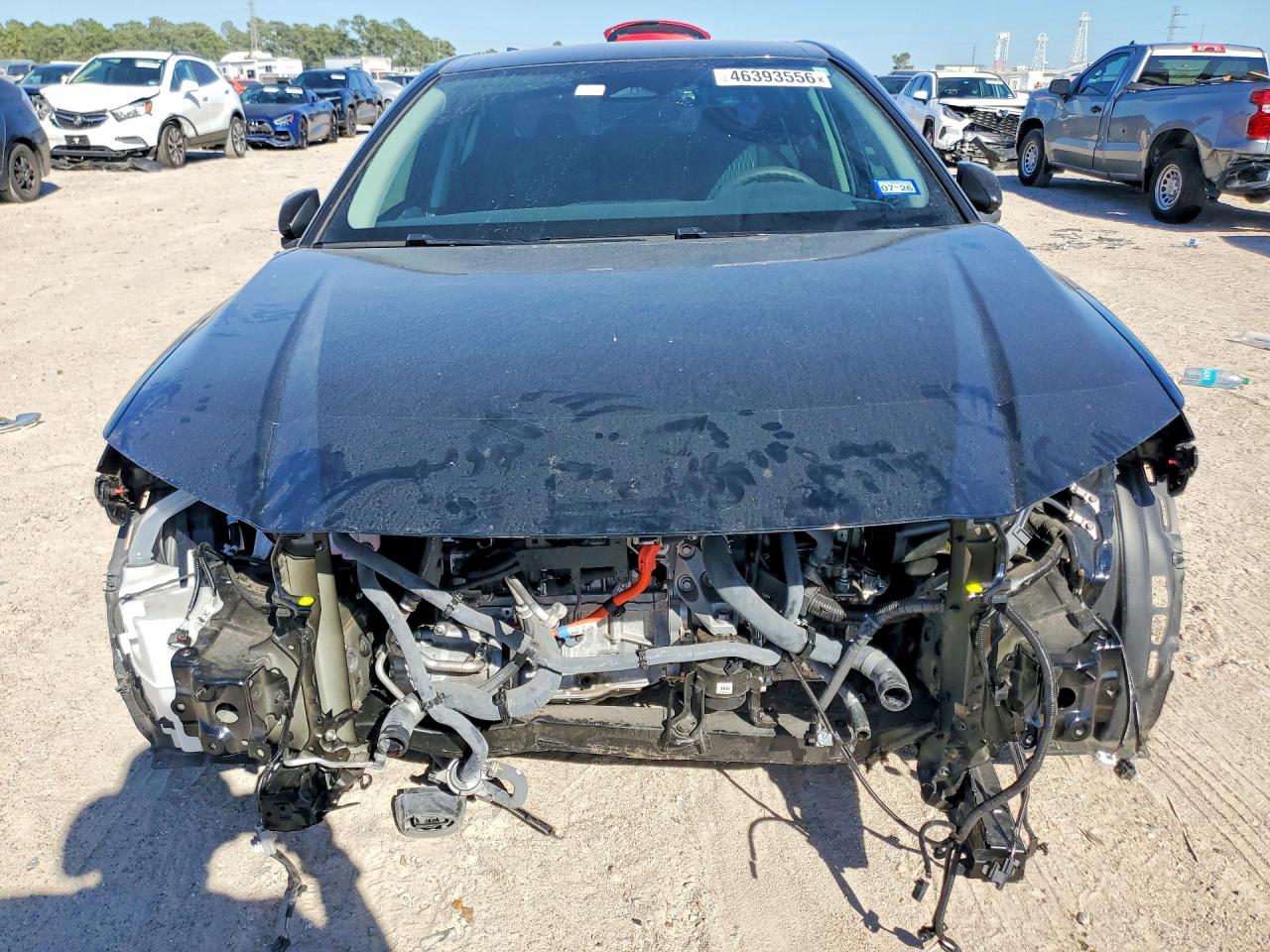 2025 TOYOTA CAMRY LE photo 13