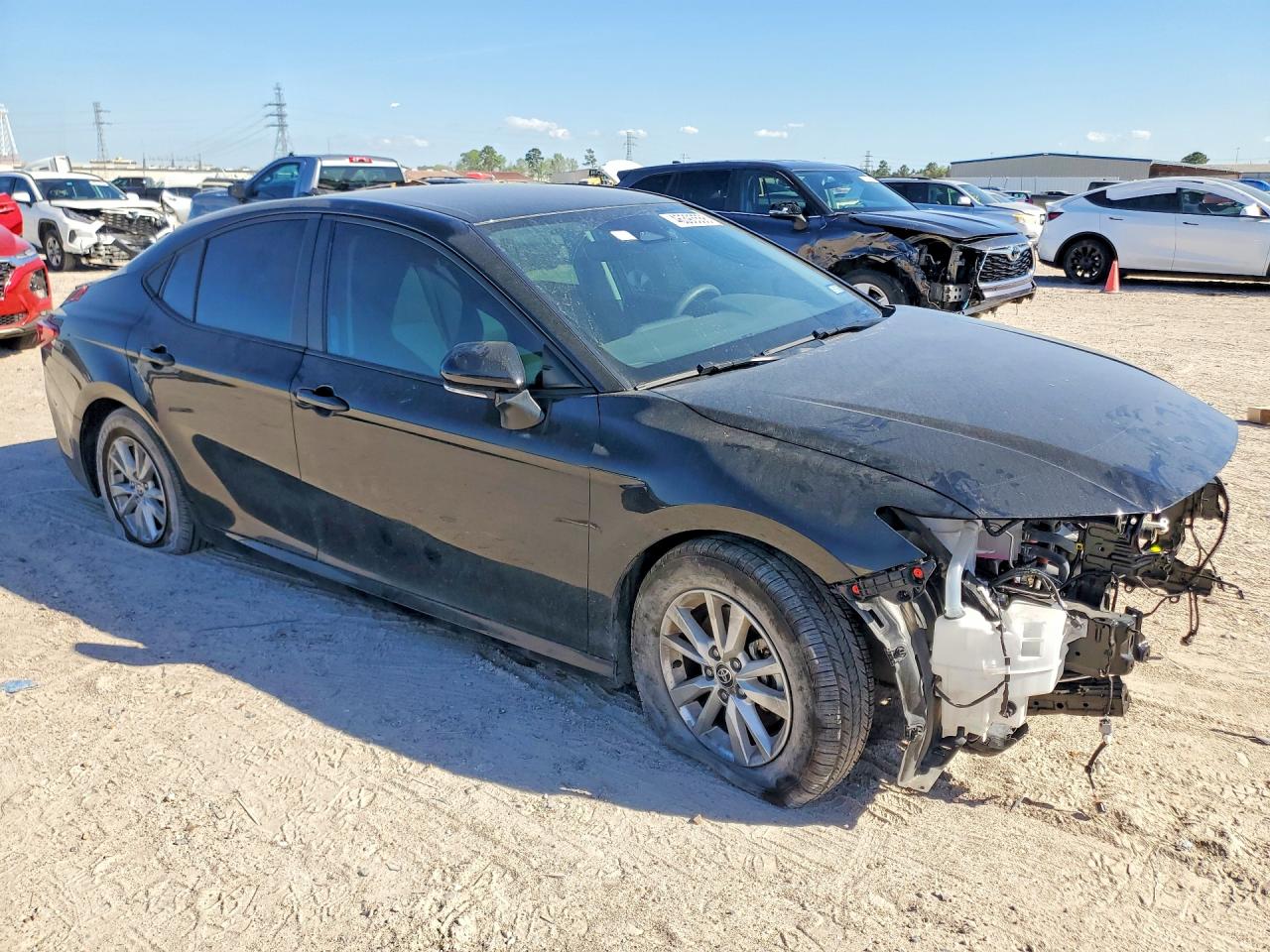 2025 TOYOTA CAMRY LE photo 10