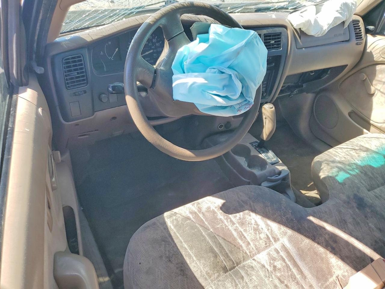 2003 TOYOTA TACOMA BASE photo 8