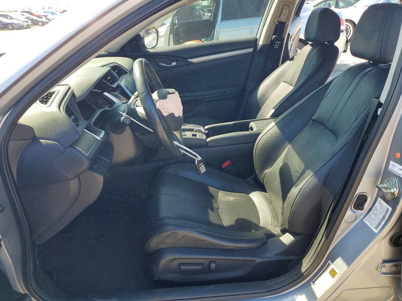 2016 HONDA CIVIC photo 7