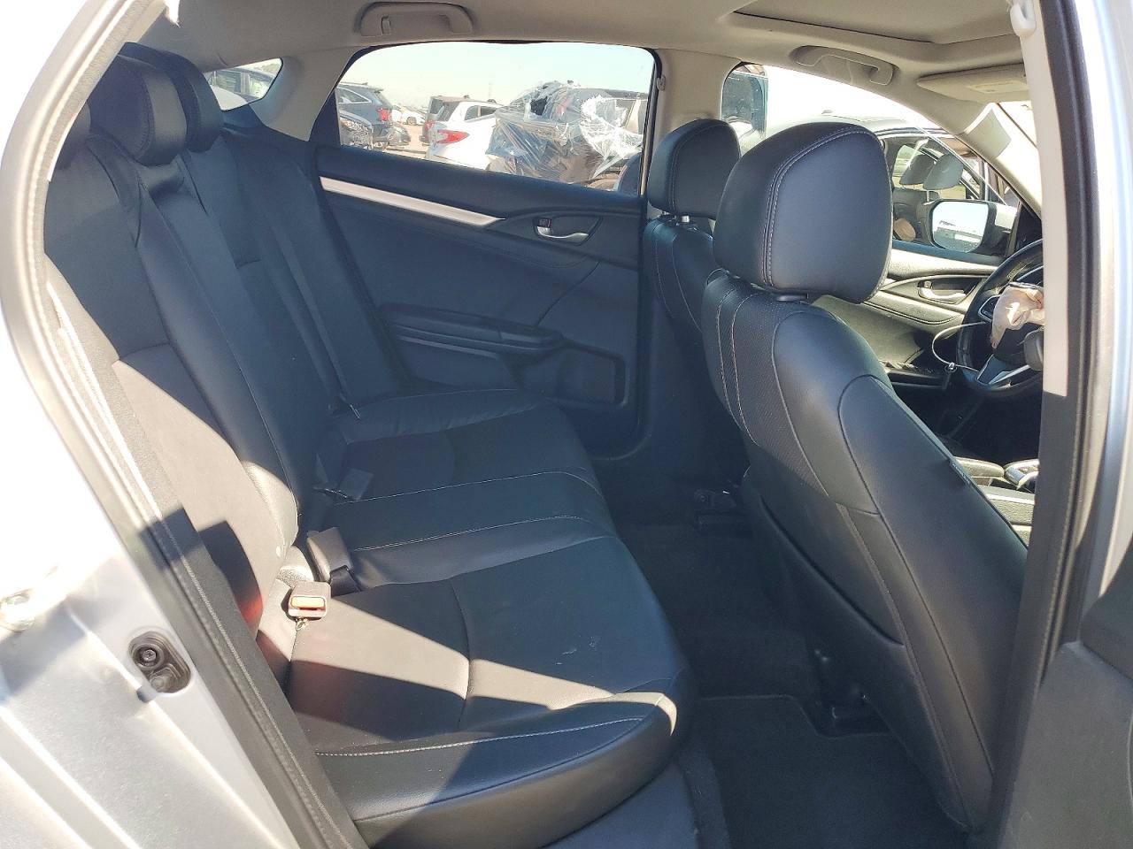 2016 HONDA CIVIC photo 10
