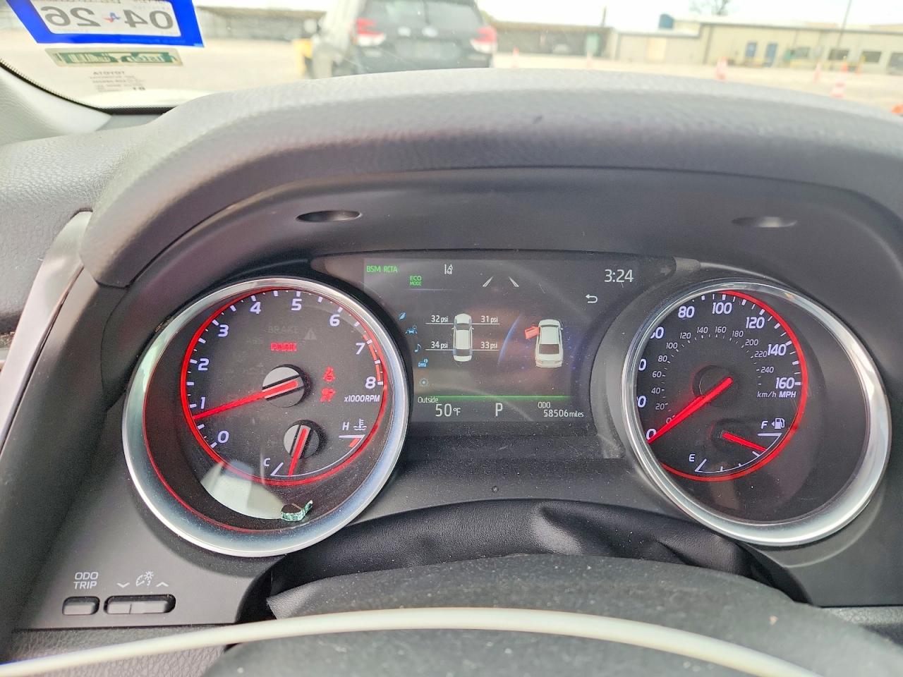 2020 TOYOTA CAMRY XSE photo 25