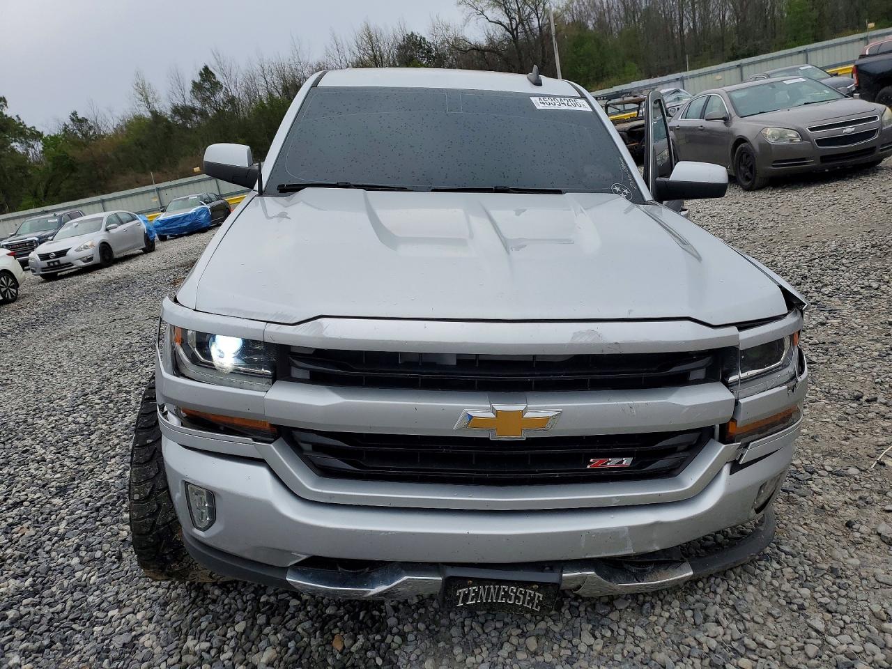 2017 CHEVROLET SILVERADO K1500 LT photo 13