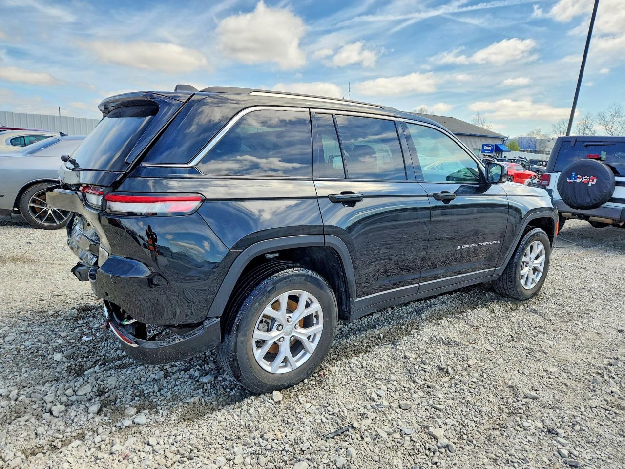 2022 JEEP GRAND CHEROKEE LIMITED photo 3