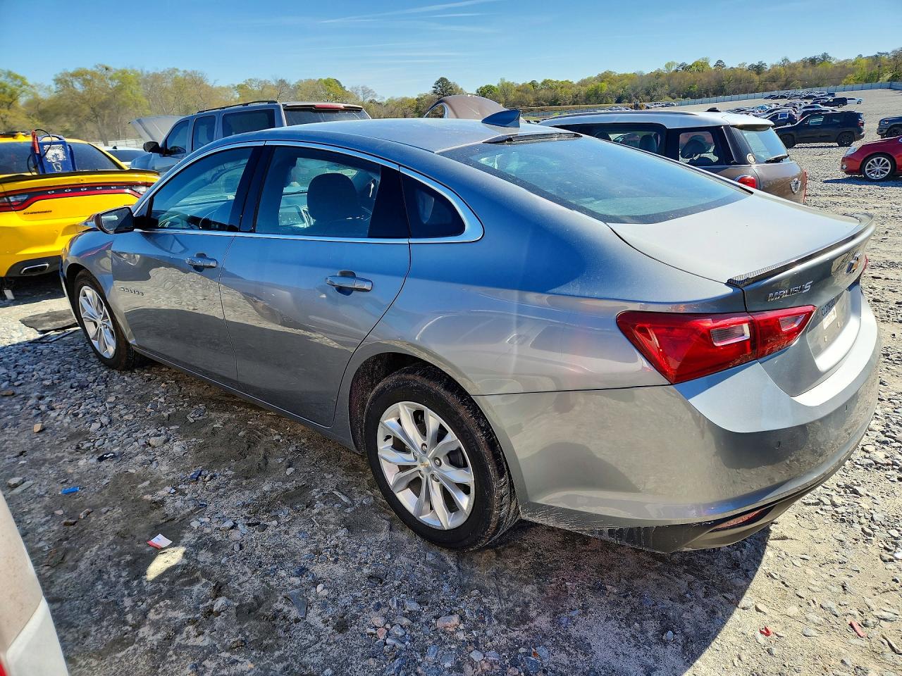 2024 CHEVROLET MALIBU LT photo 4