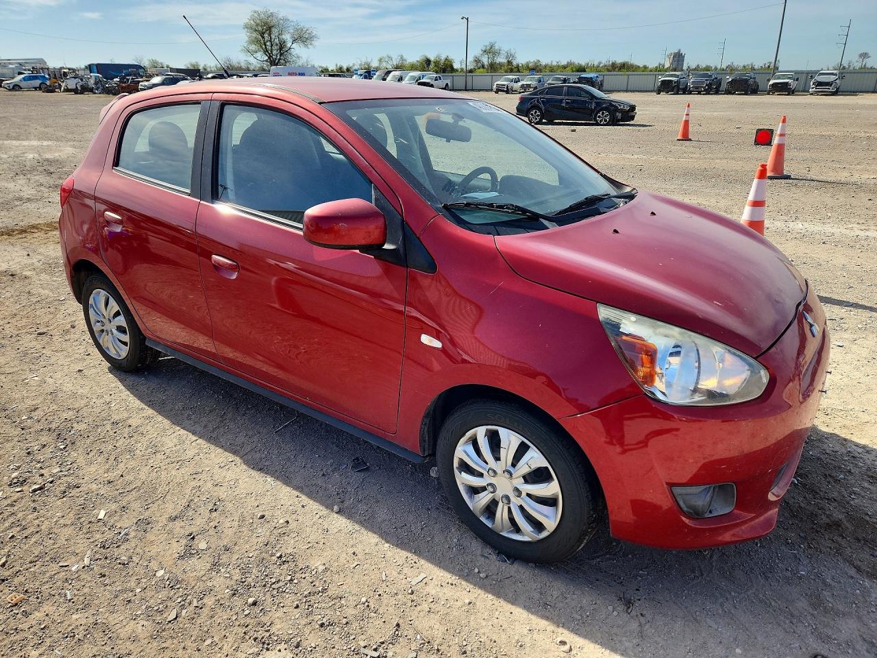 2015 MITSUBISHI MIRAGE DE photo 4