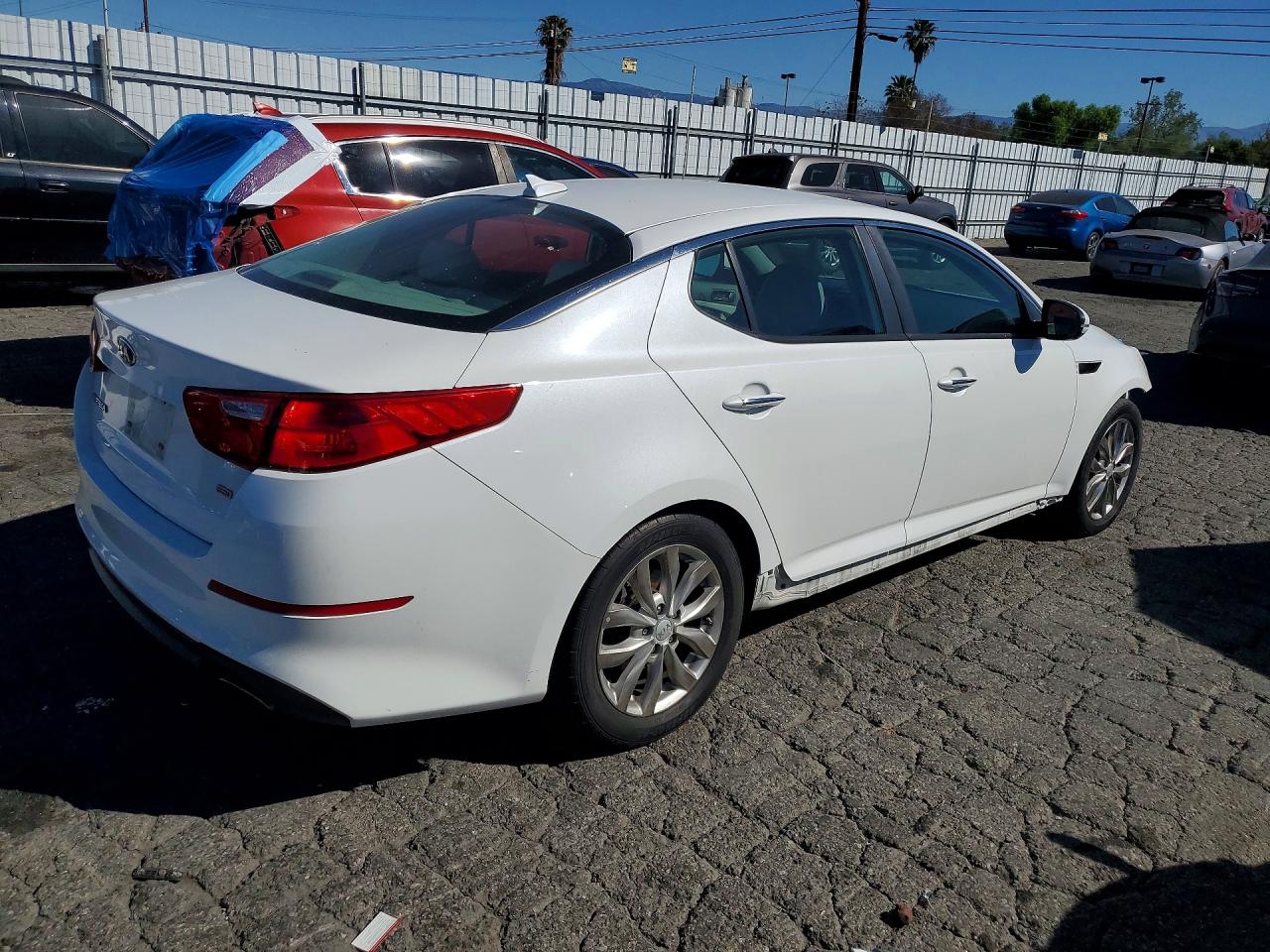 2014 KIA OPTIMA LX photo 5