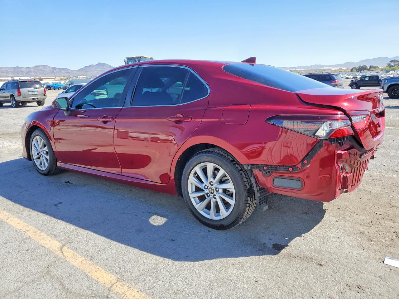 2021 TOYOTA CAMRY LE photo 2