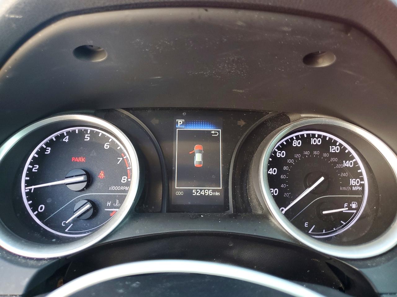 2021 TOYOTA CAMRY LE photo 9