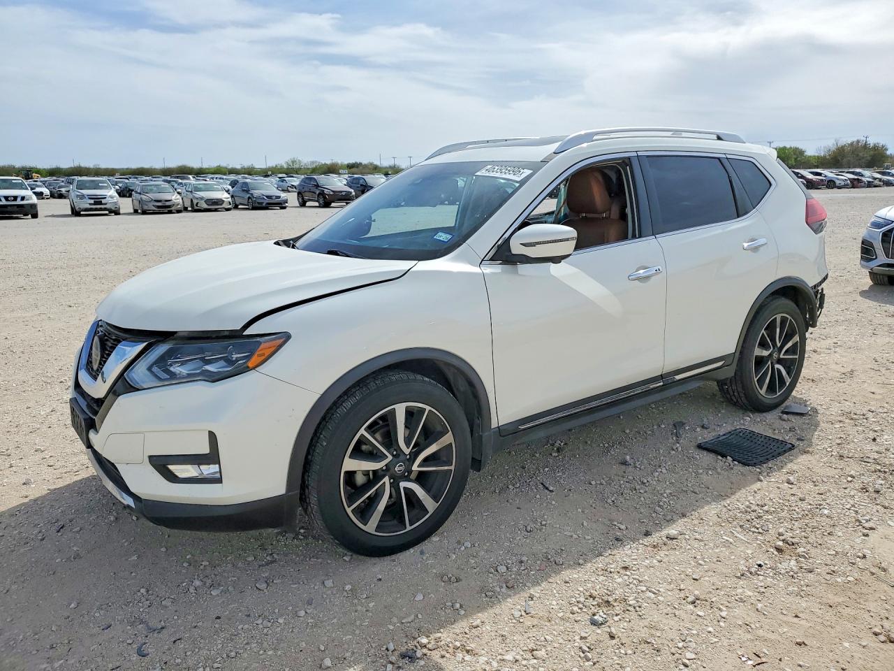 2018 NISSAN ROGUE