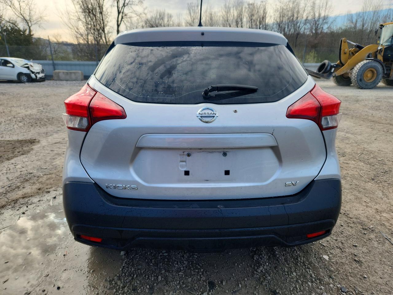 2018 NISSAN KICKS SV photo 11