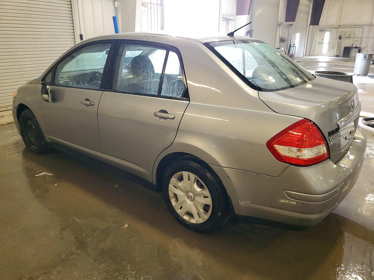 2011 NISSAN VERSA 1.8 S photo 3