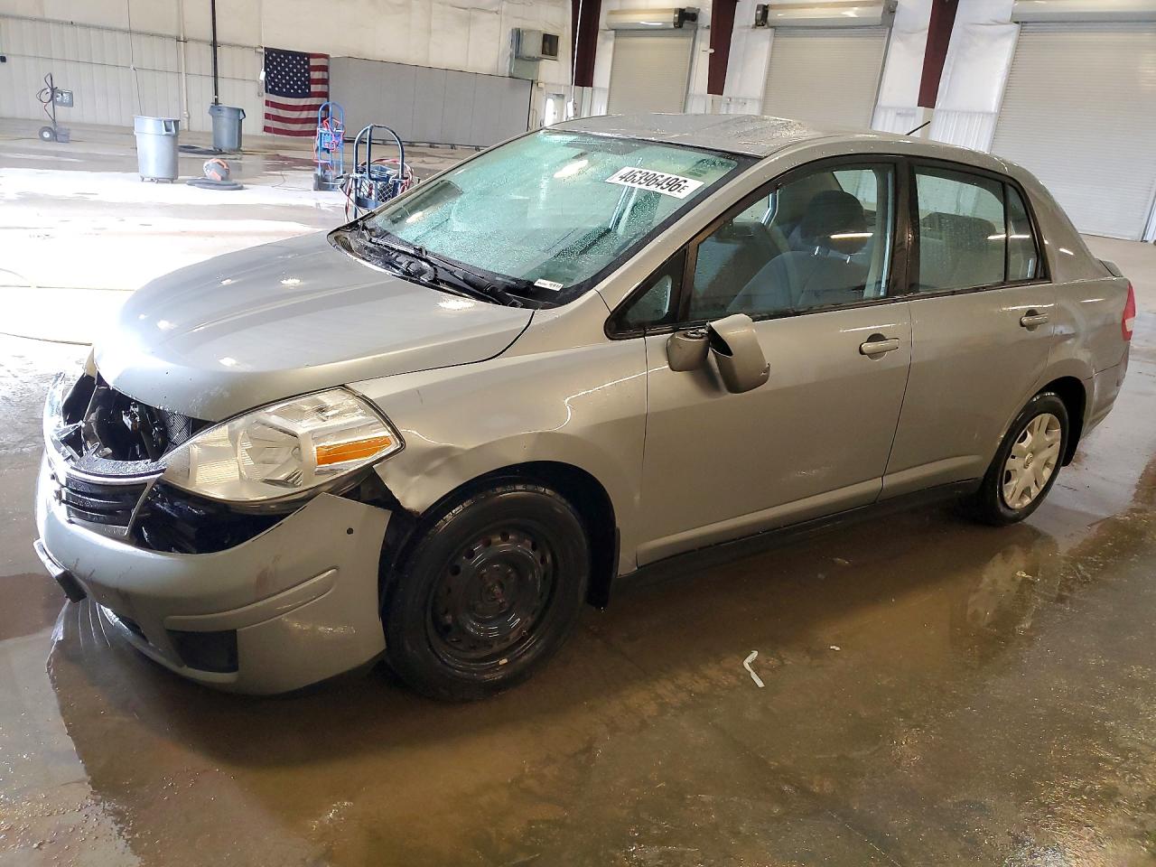 2011 NISSAN VERSA
