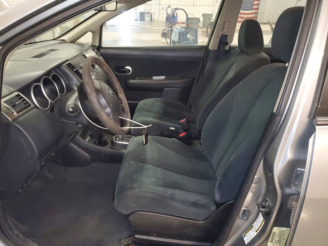 2011 NISSAN VERSA 1.8 S photo 13