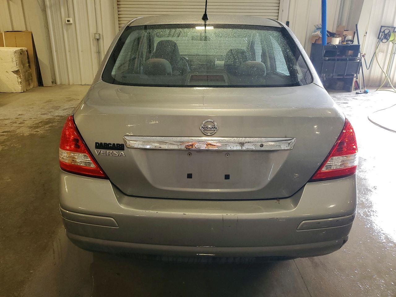 2011 NISSAN VERSA 1.8 S photo 11