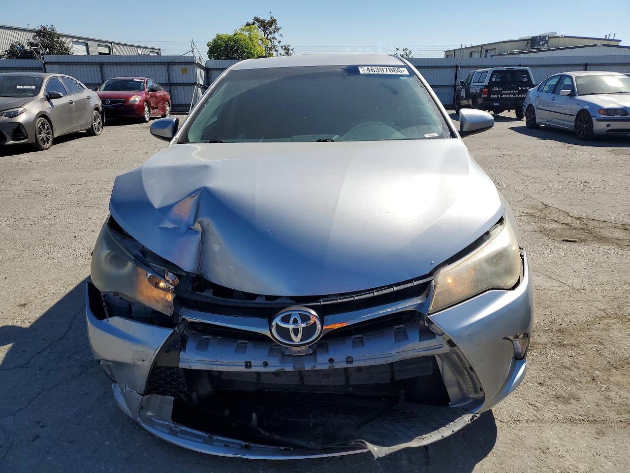 2017 TOYOTA CAMRY SE photo 5