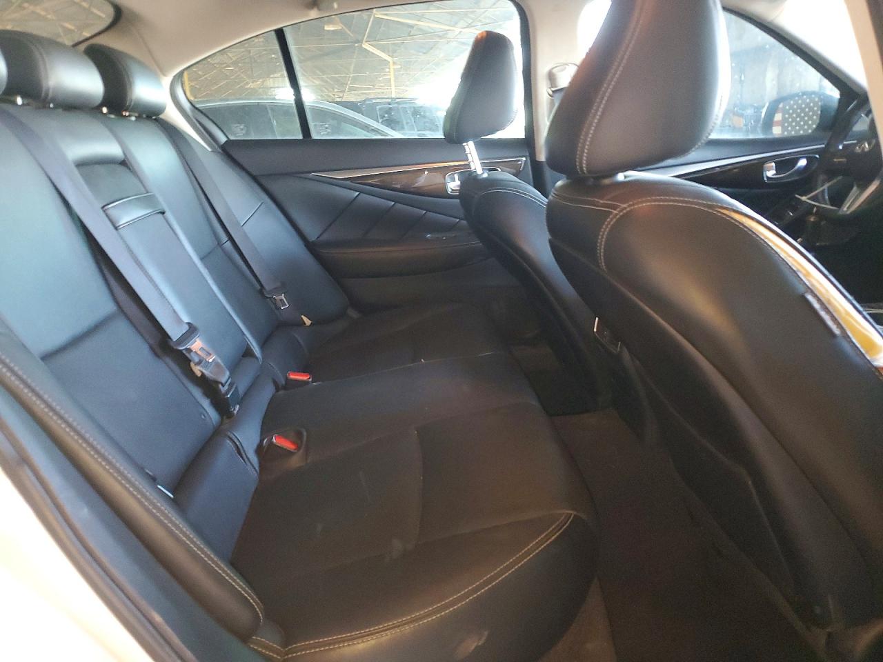 2018 INFINITI Q50 3.0T LUXE photo 19