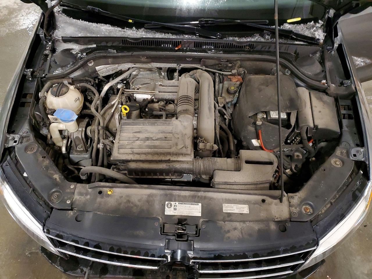2017 VOLKSWAGEN JETTA SE photo 21