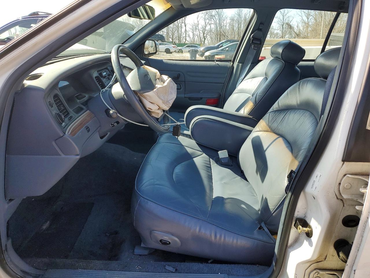 1997 FORD CROWN VICTORIA LX photo 7