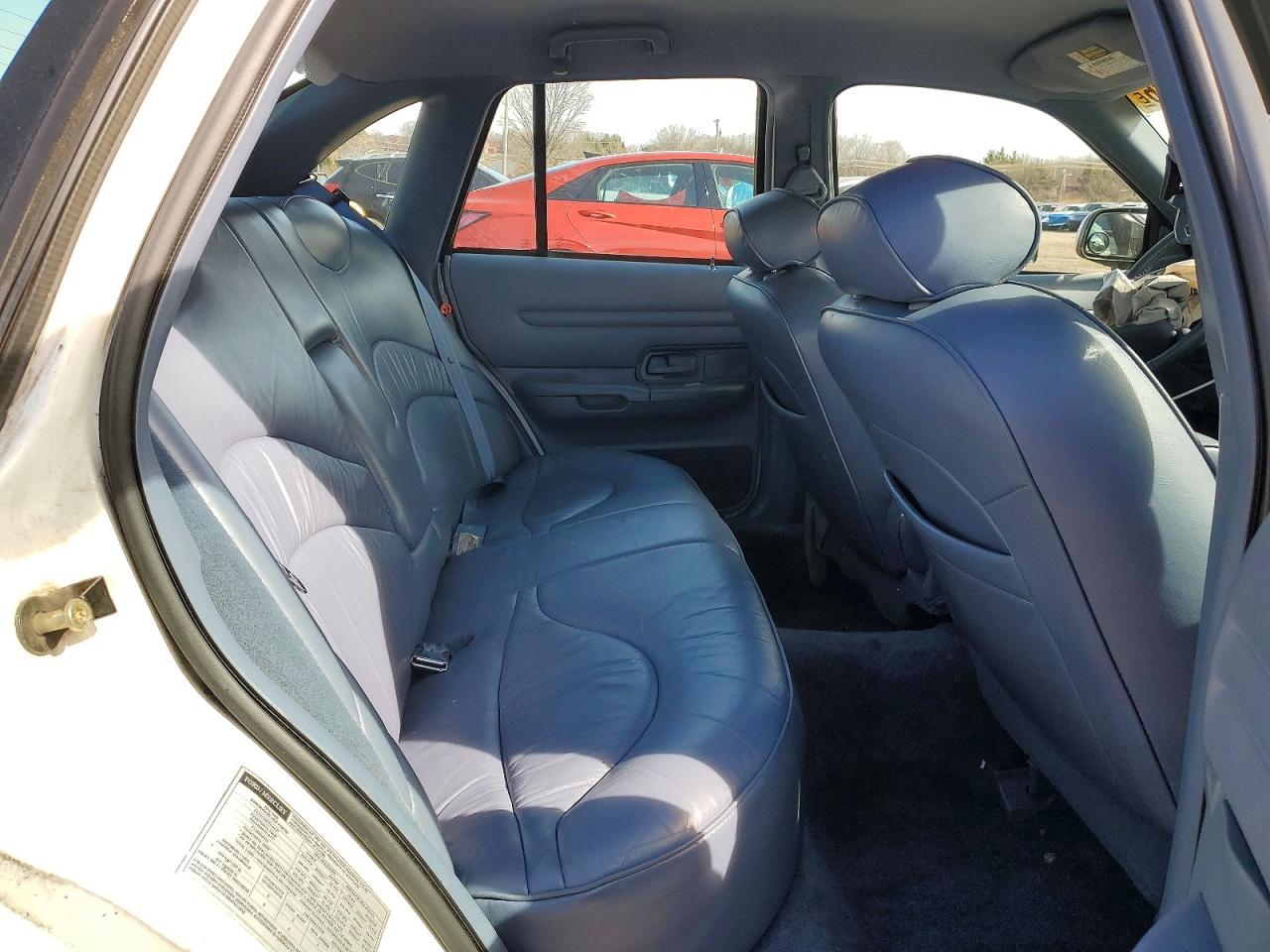 1997 FORD CROWN VICTORIA LX photo 10