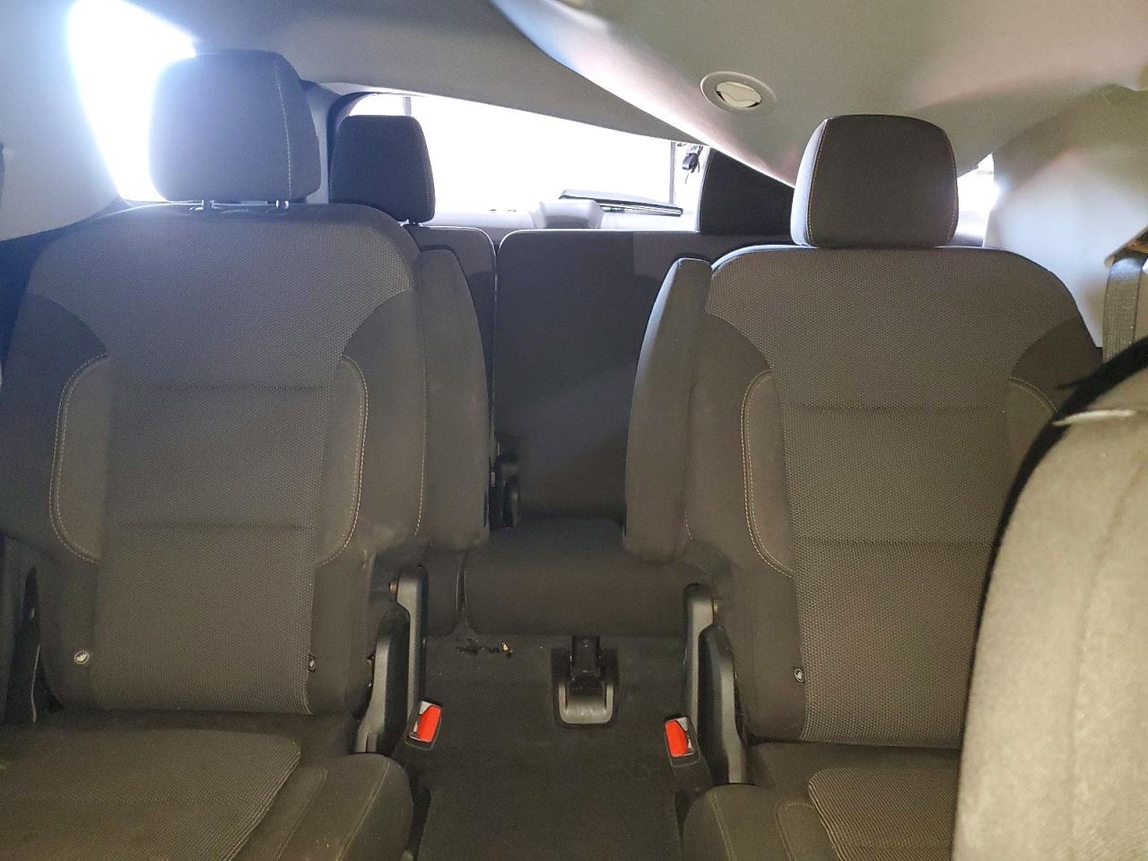 2020 CHEVROLET TRAVERSE LT photo 19