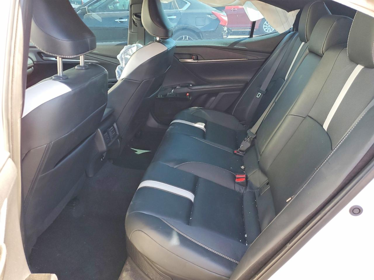 2025 TOYOTA CAMRY SE photo 19