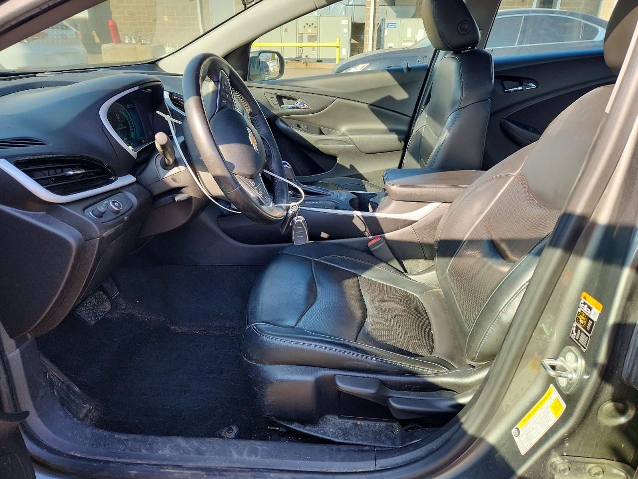 2017 CHEVROLET VOLT LT photo 7
